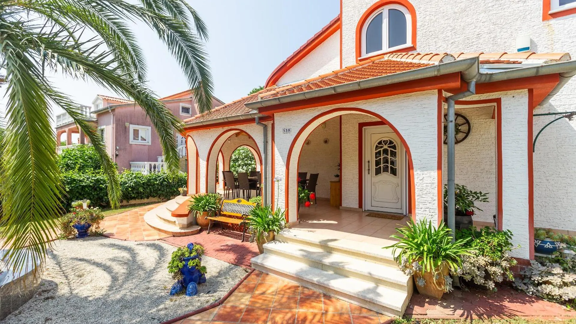 Villa Anna With Pool By Poreč