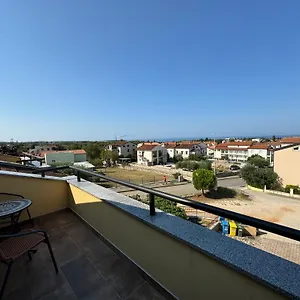  Apartment Sunny Maj